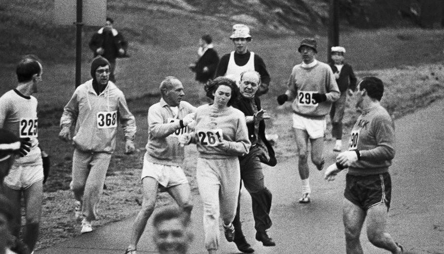 Kathrine Switzer, one of the first women to participate in a marathon (Boston 1967)